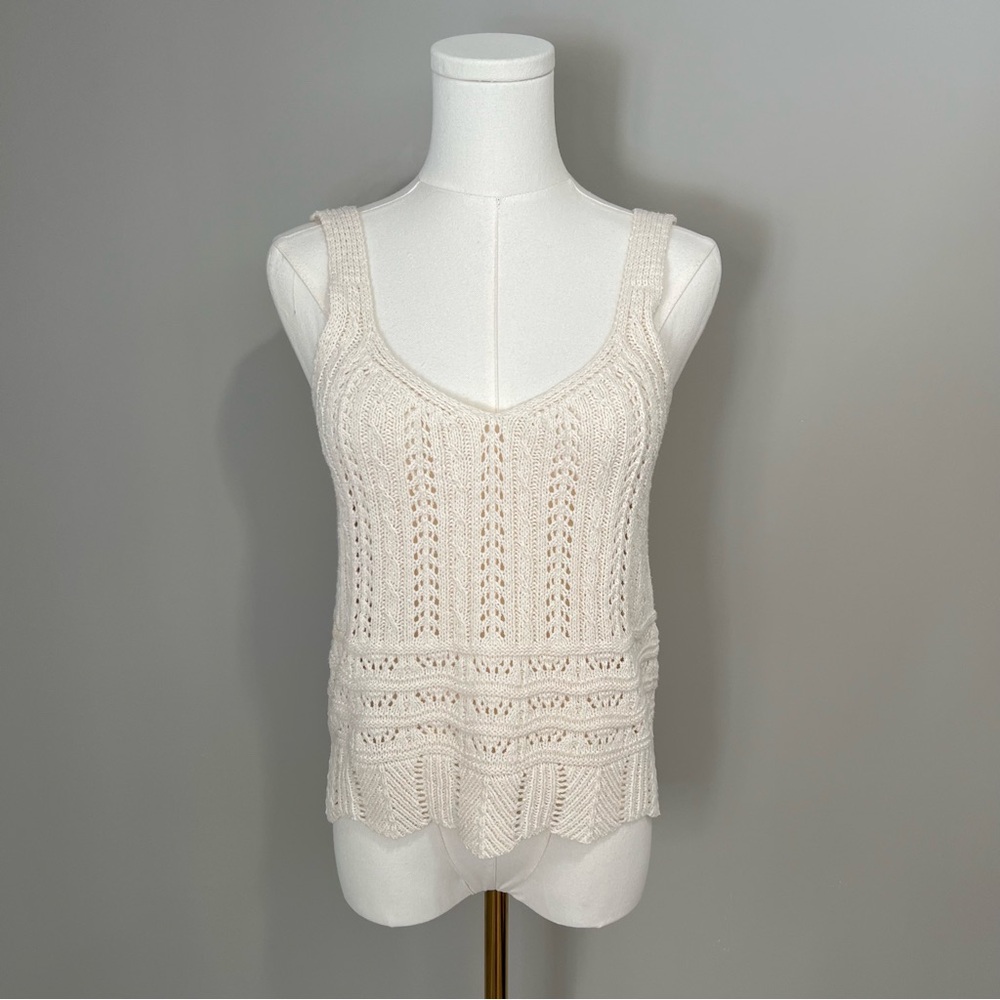 Altar’d State Scalloped Hem Sweater Tank Top Size XS